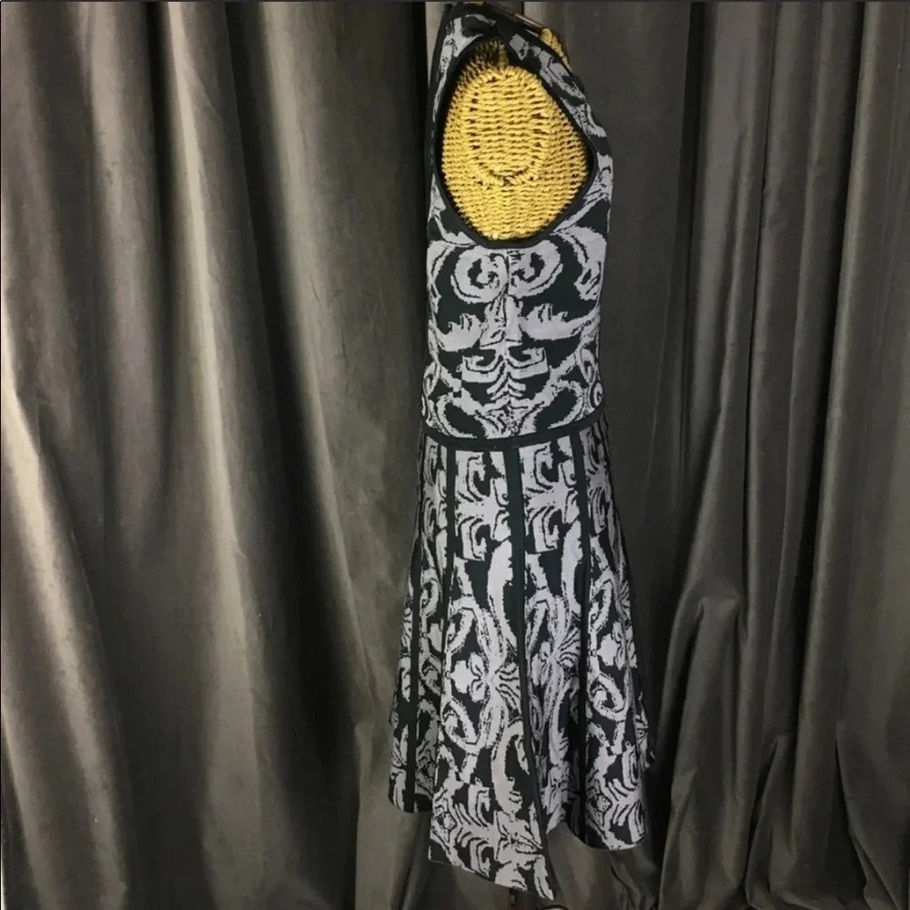 Parker Kiley Dress Damask Fit & flare knit sleeveless scroll print dark romantic - Picture 5 of 10